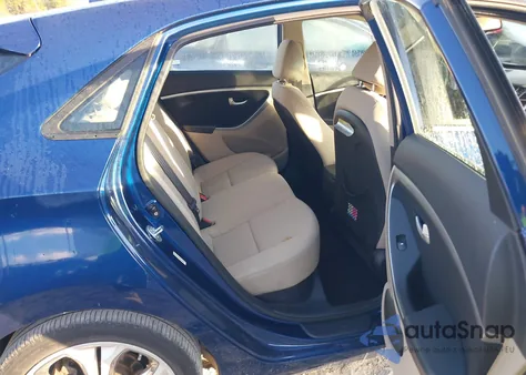 2013 Hyundai Elantra Gt z USA, uszkodzony, nr VIN KMHD35LE4DU044381